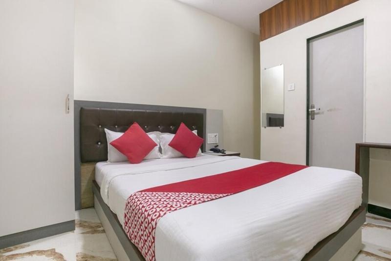 Mayuri Residency Hotel Attibele ภายนอก รูปภาพ