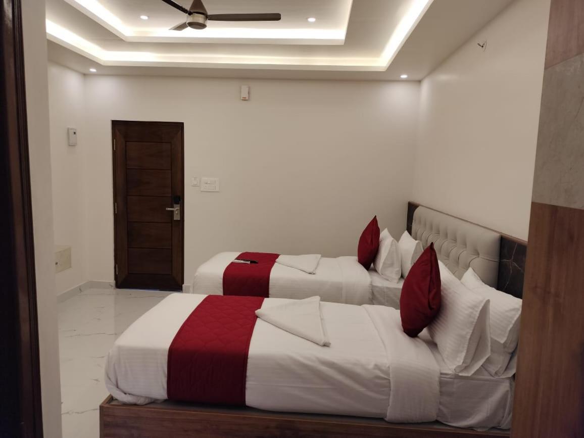 Mayuri Residency Hotel Attibele ภายนอก รูปภาพ