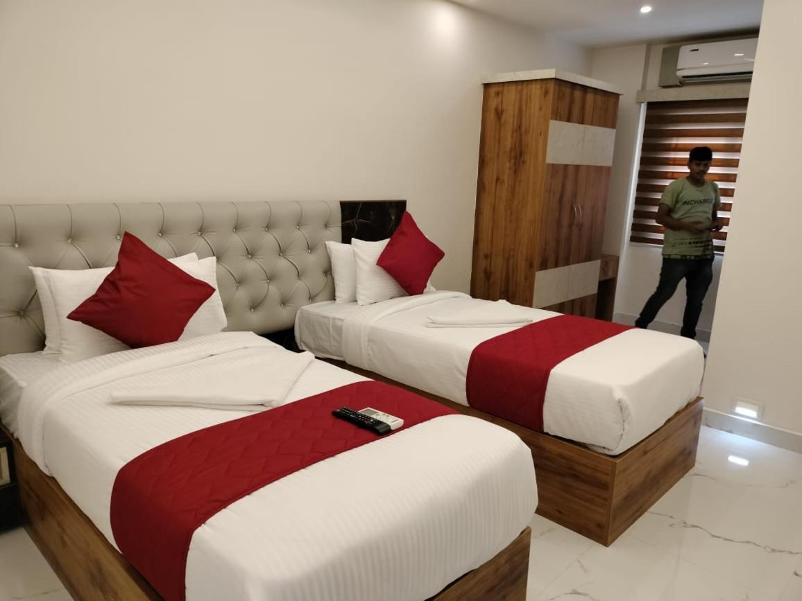 Mayuri Residency Hotel Attibele ภายนอก รูปภาพ